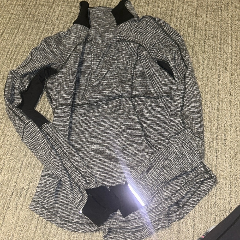 Lululemon half zip